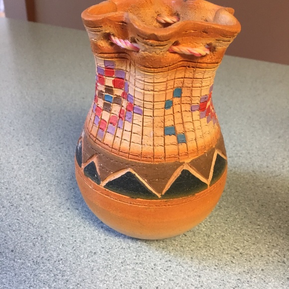 VINTAGE  MEXICAN & POTTERY VASES BUNDLE - Picture 3 of 17